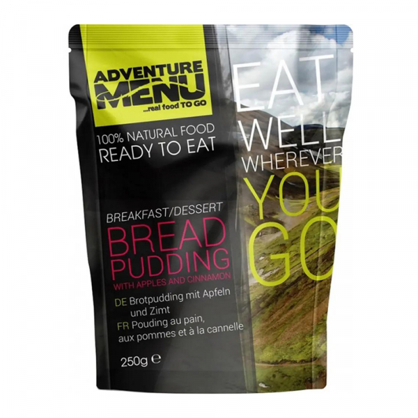 Bread pudding with apples and cinnamon хлібний пудинг з яблуками та корицею - фото