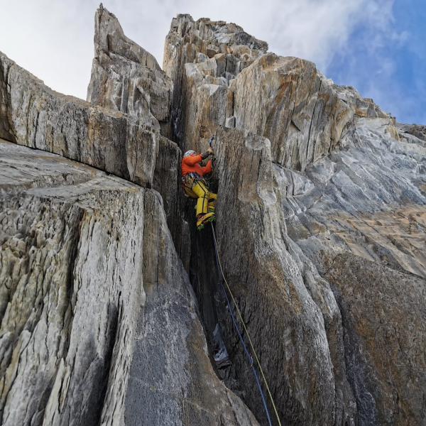 Брюки самоскиди Gestola 1.0 - фото