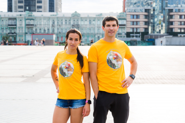 Футболка чоловіча "Ідеальні моменти" - фото