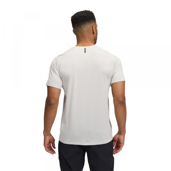 Футболка чоловіча Black Diamond M Lightwire SS TechTee - фото